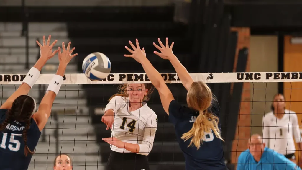 Eckerd, No. 19 Wingate Sweep Volleyball At Invitational